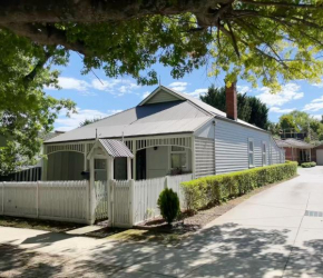 Magnolia Cottage, Healesville